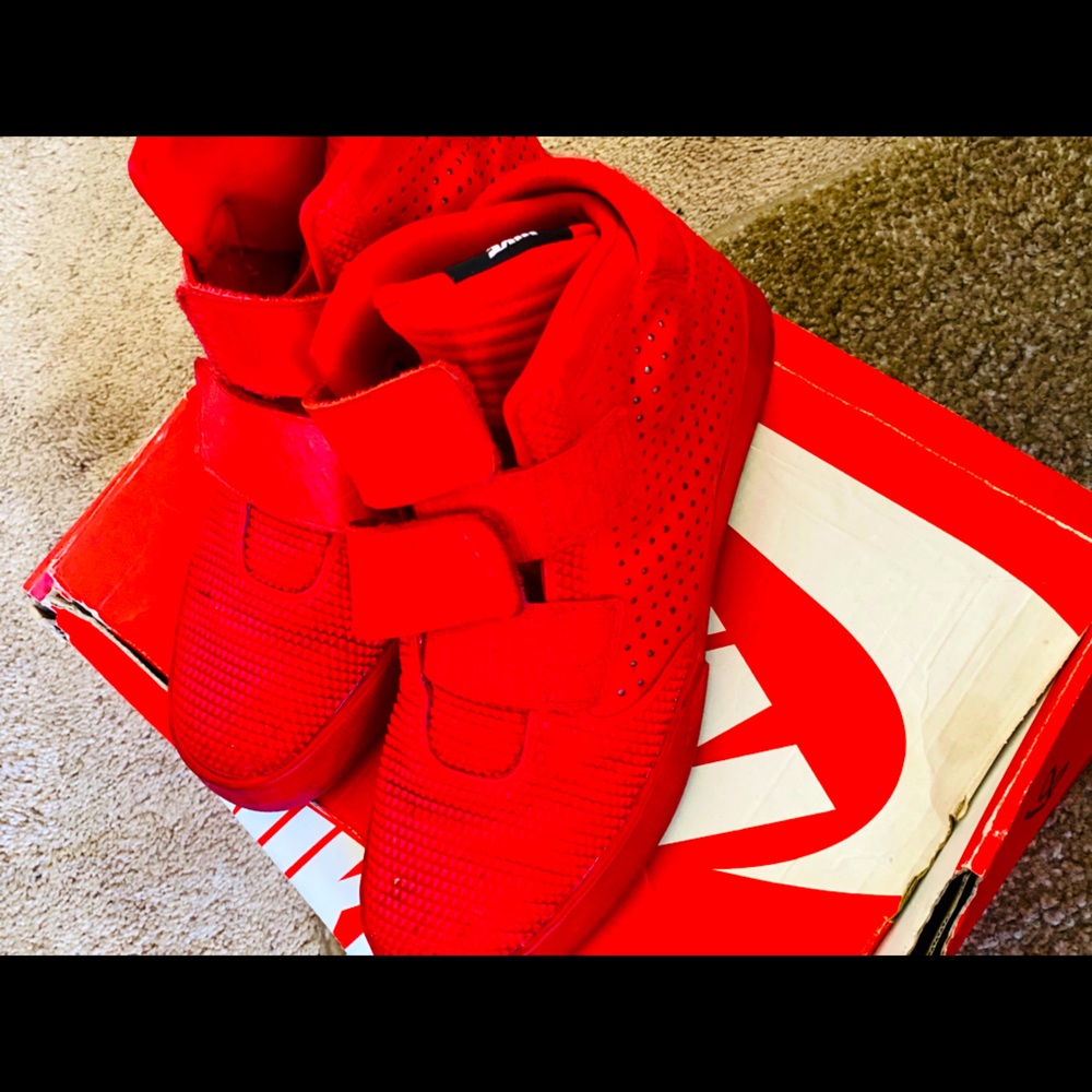 Nike fly steppers